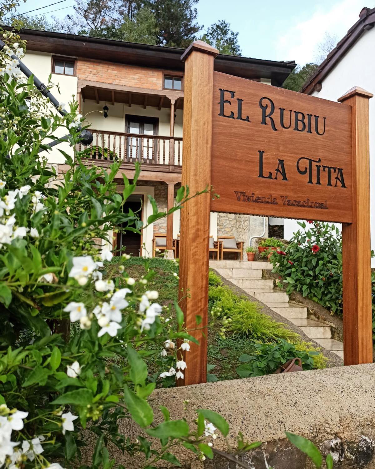 El Rubiu La Tita Villa Llano-Con ภายนอก รูปภาพ